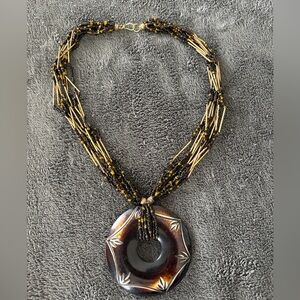 2/$20 Stunning necklace